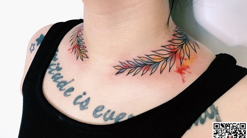 水彩橄榄枝纹身图片_颈部水彩植物纹身图案