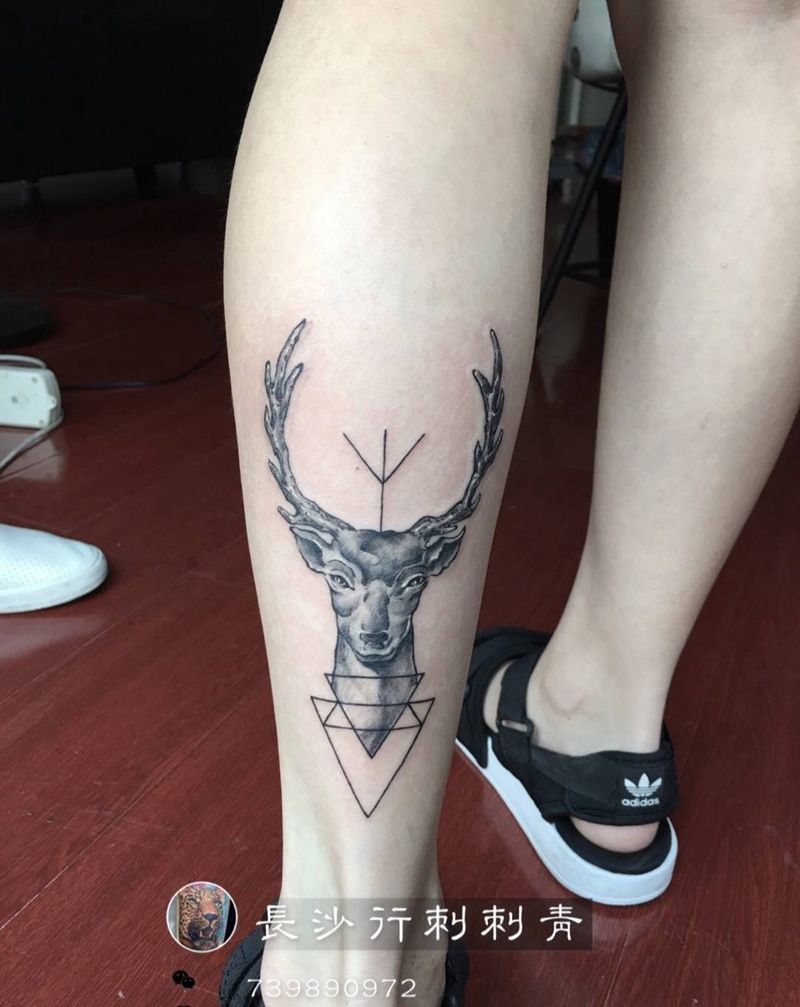 鹿纹身图片