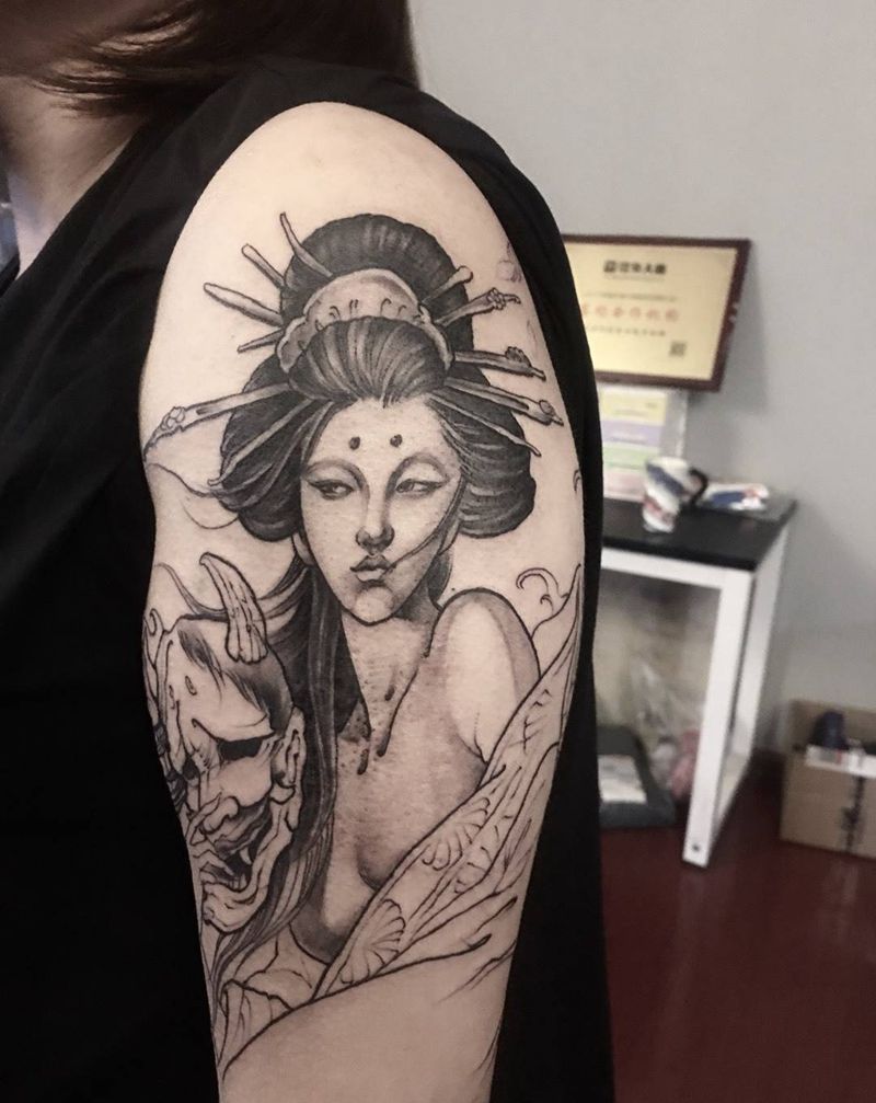 艺妓未完成纹身图片