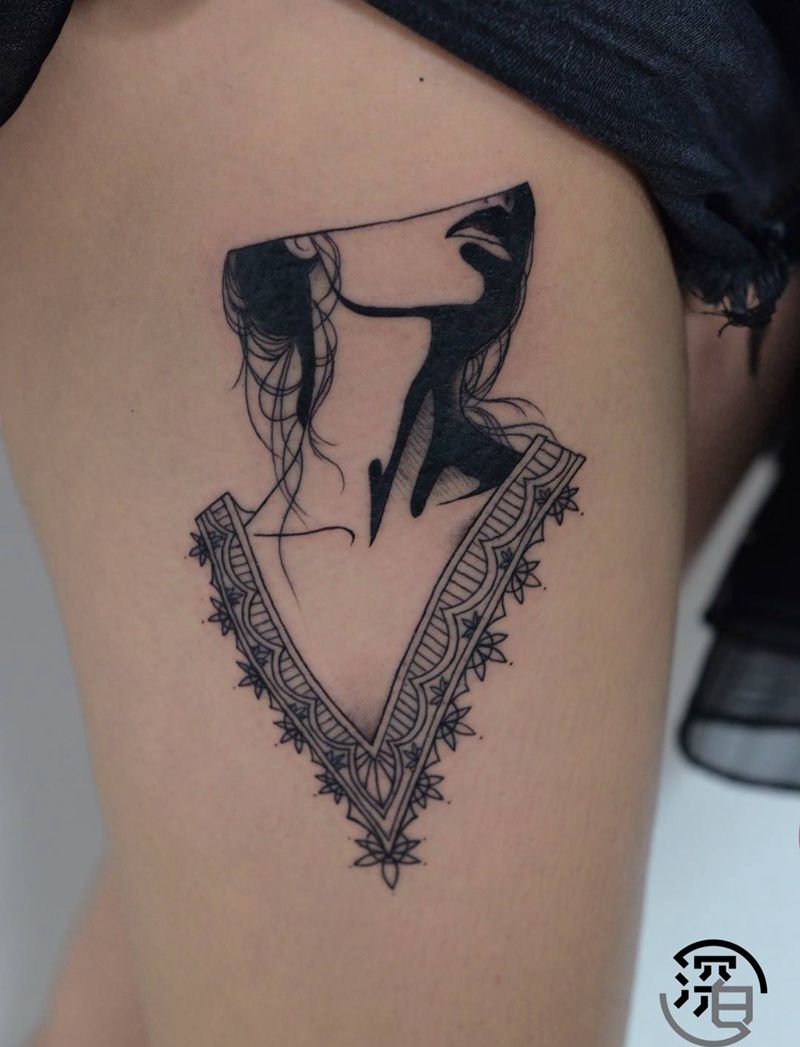 大腿插画风纹身纹身图片_腿部脚部欧美写实几何美女纹身图案