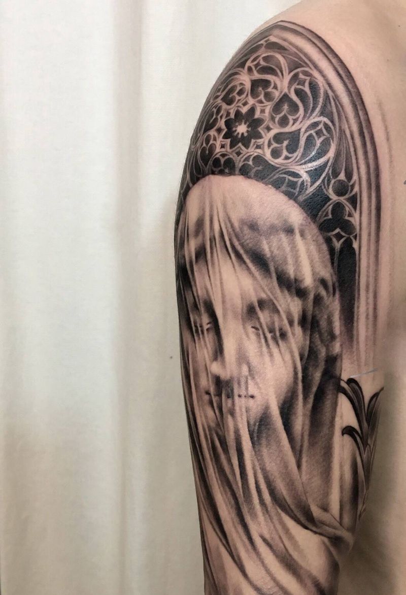 欧美写实雕像纹身图片_手臂欧美写实雕塑纹身图案