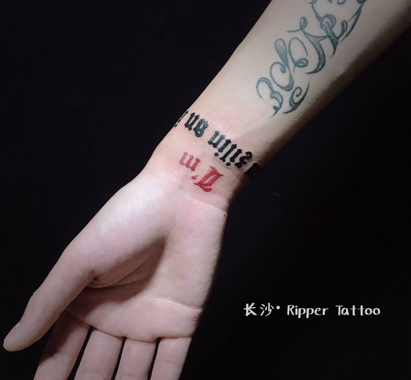 手环纹身图片_手部图腾纹身图案