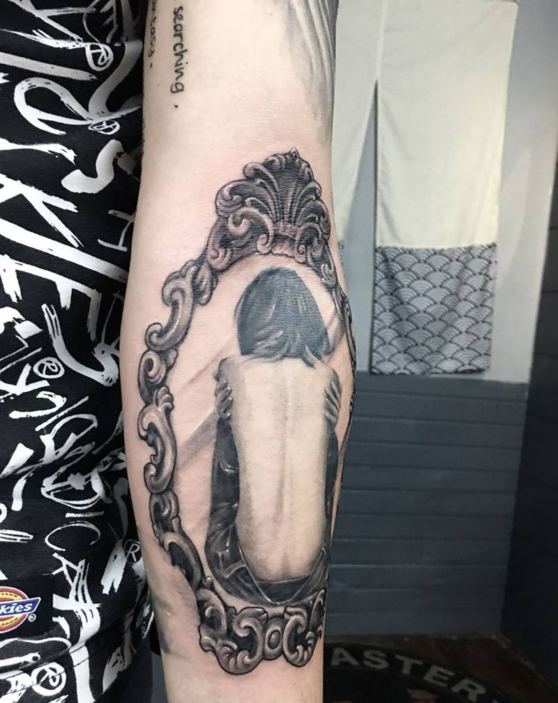 镜中人纹身图片