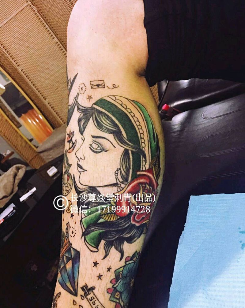 未完女头像纹身图片_腿部欧美人物成品纹身图案