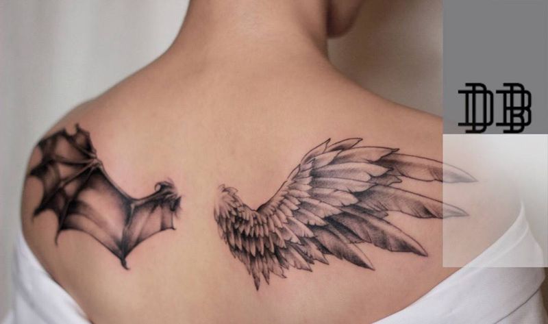 翅膀纹身图片_背部肩部欧美写实翅膀纹身图案