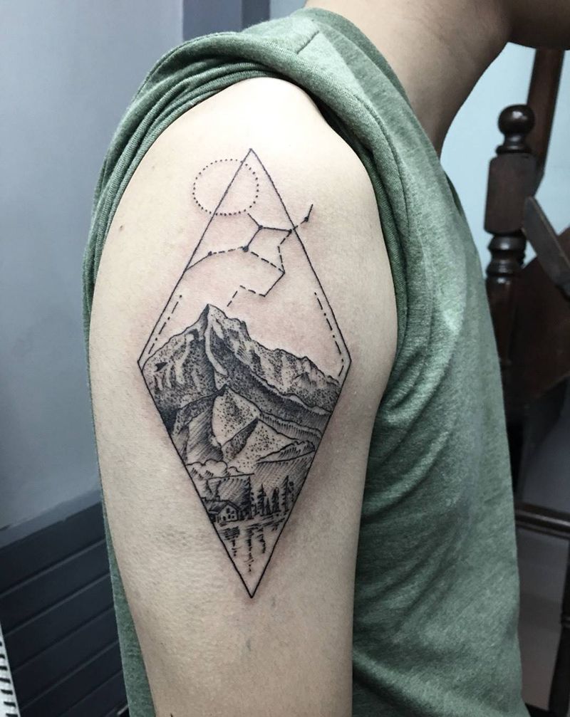 几何点刺纹身图片