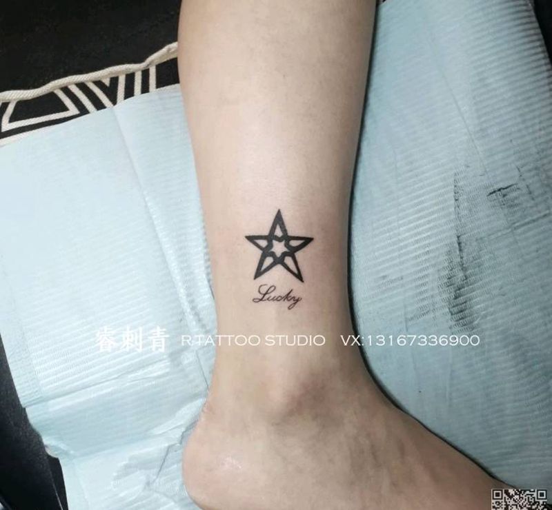 五角星纹身图片