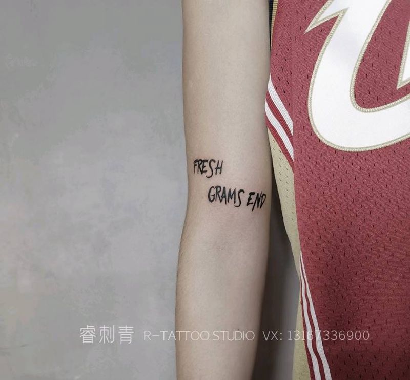 字体纹身图片_手臂纹身图案