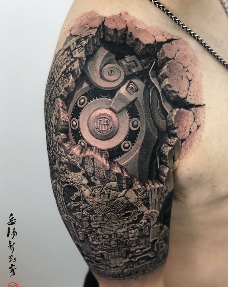 《未来战士XV-玛雅预言》纹身图片_胸部手臂欧美写实机械石雕纹身图案
