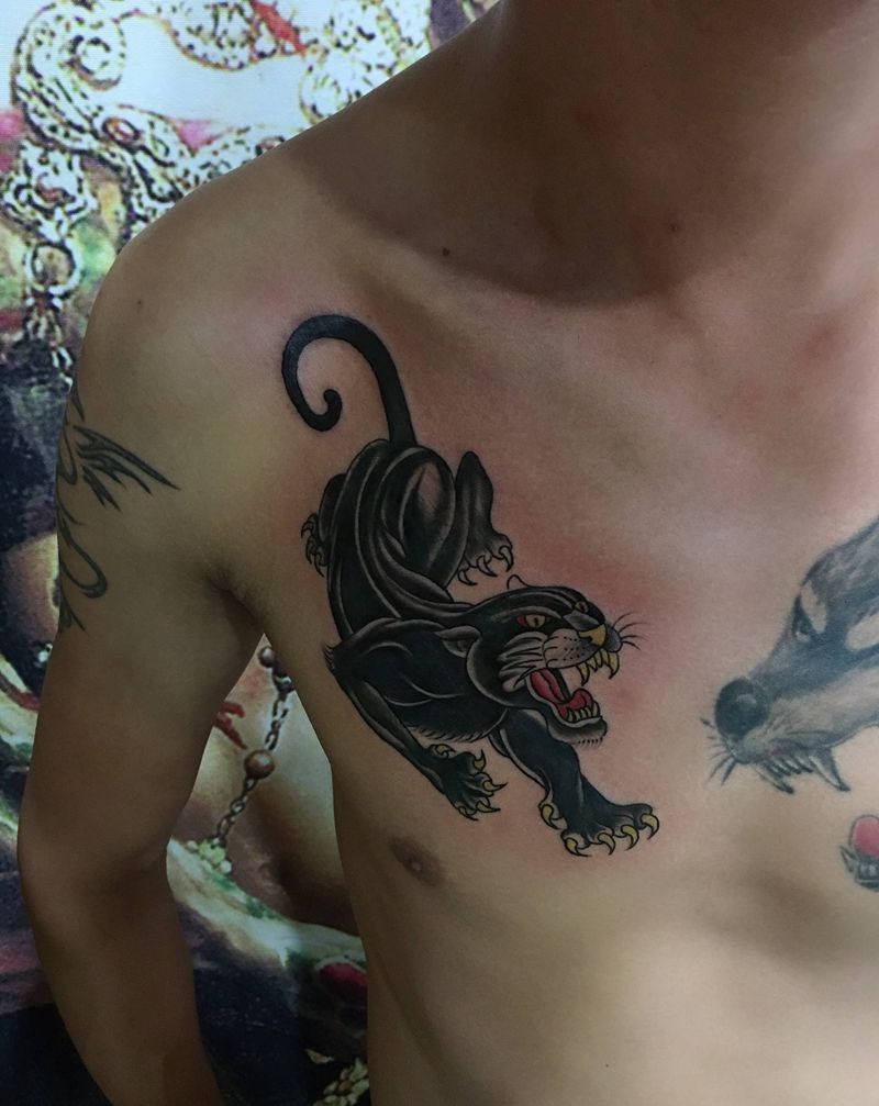 豹和狼谁更厉害纹身图片_胸部纹身图案