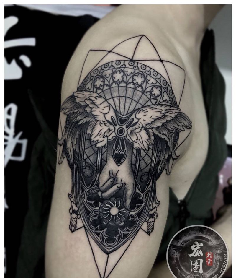 羽纹身图片_成品手部肩部手臂欧美清新几何字符动物纹身图案