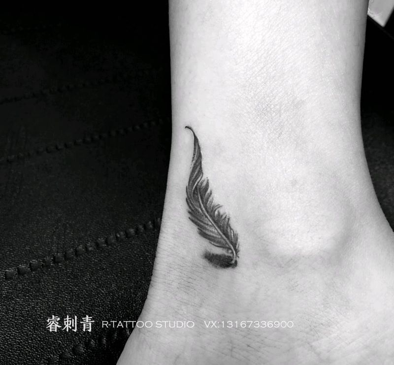 羽毛纹身图片