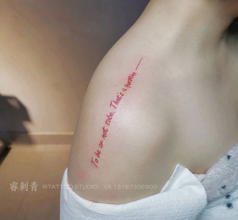 小清新字母纹身图片_肩部图腾纹身图案