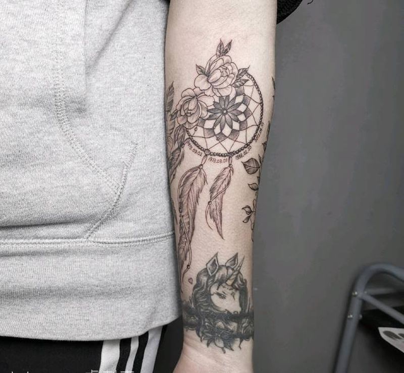 捕梦网纹身图片_手臂点刺几何纹身图案