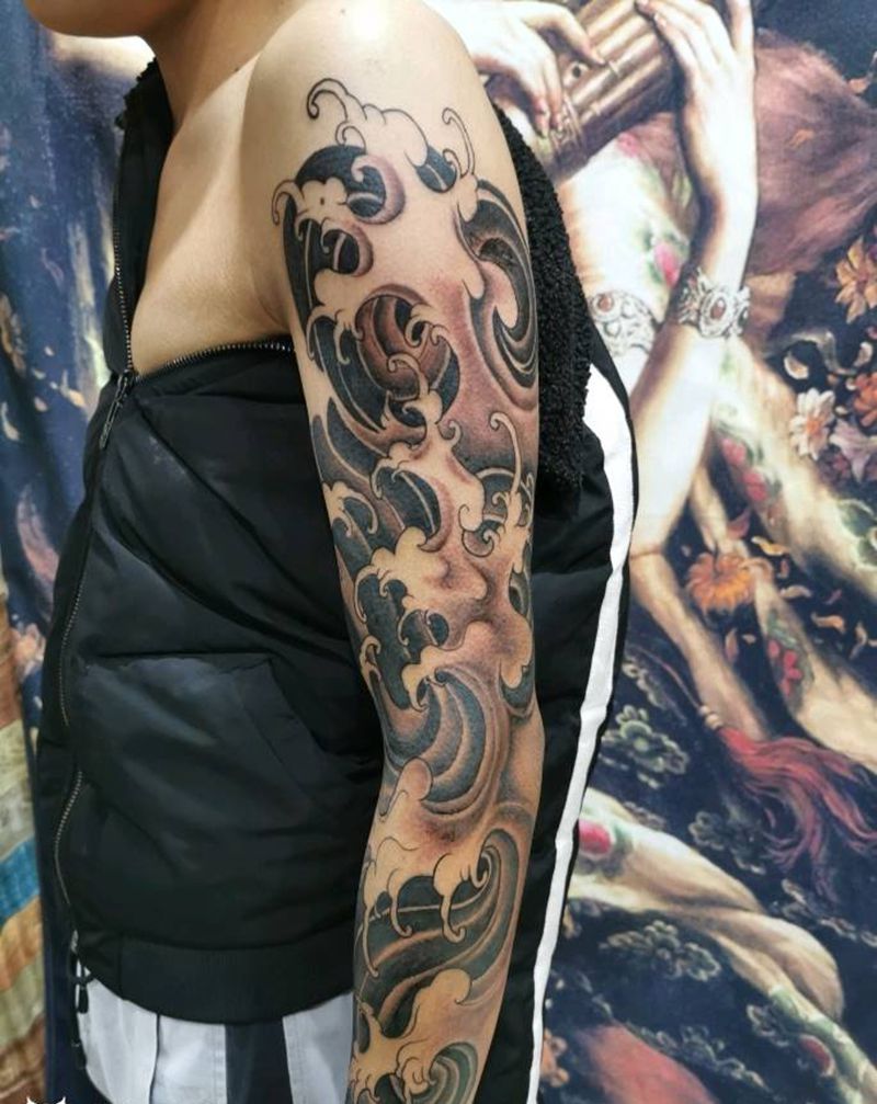 浪花臂纹身图片_手部纹身图案