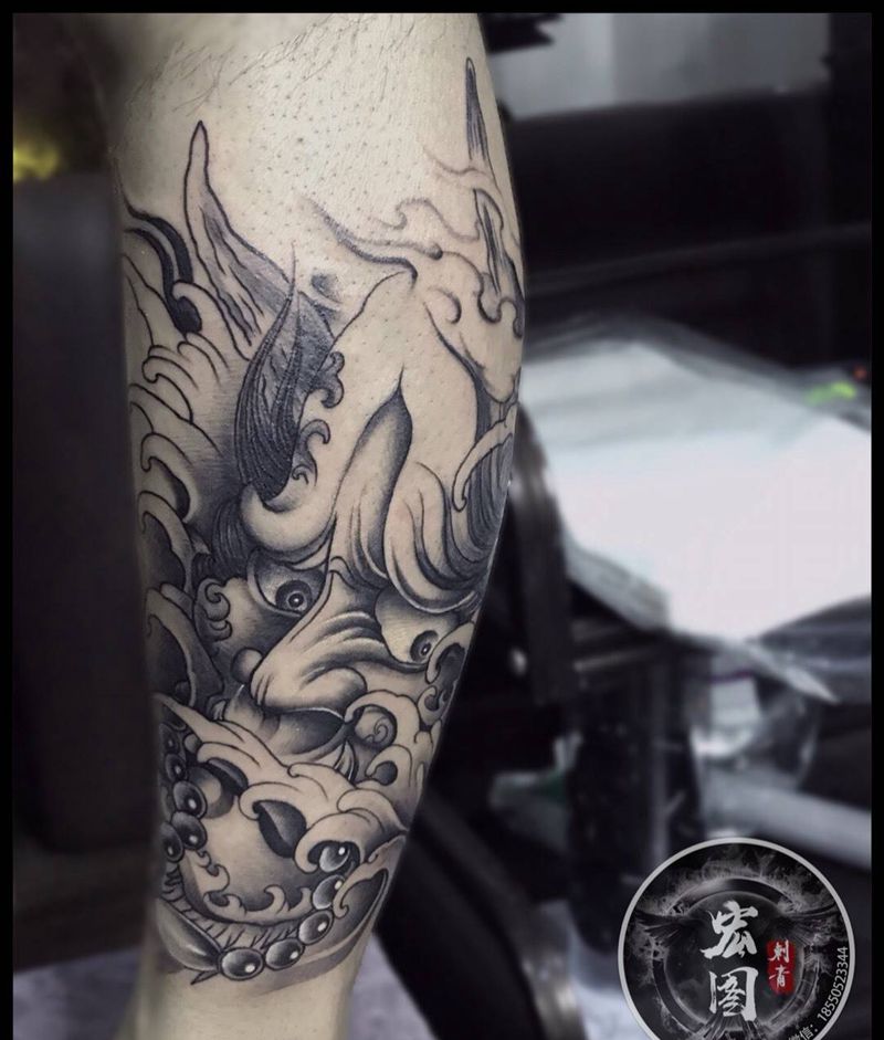 兄弟两刺了个同款纹身图片_成品腿部传统鬼神纹身图案