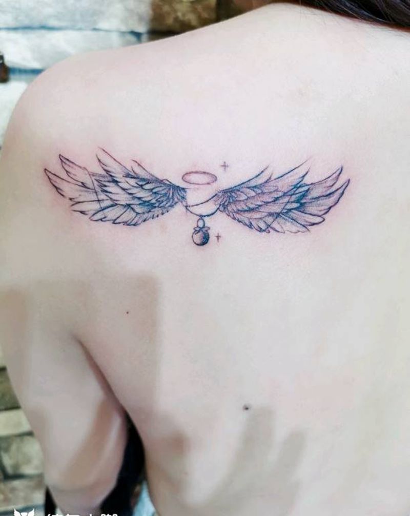 翅膀纹身图片_肩部纹身图案