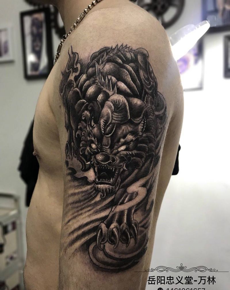 招财貔貅纹身图片