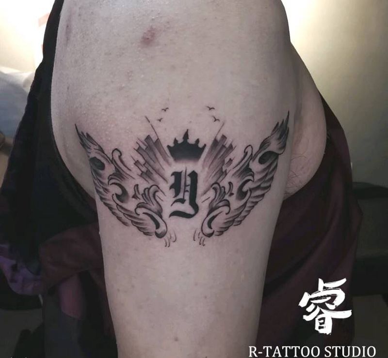 翅膀纹身图片