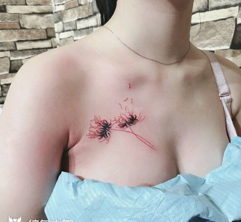 彼岸花纹身图片_胸部纹身图案