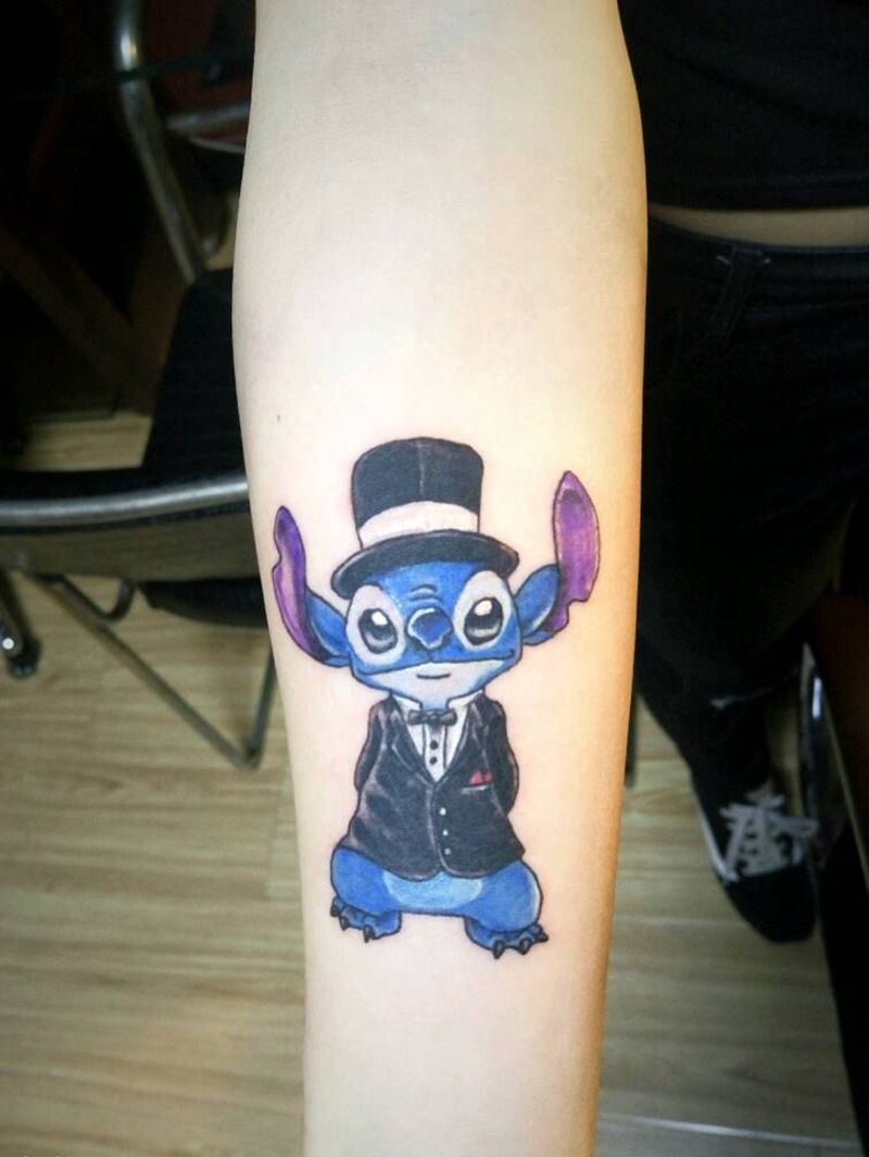 卡通史迪仔纹身图片_手臂清新动物成品纹身图案