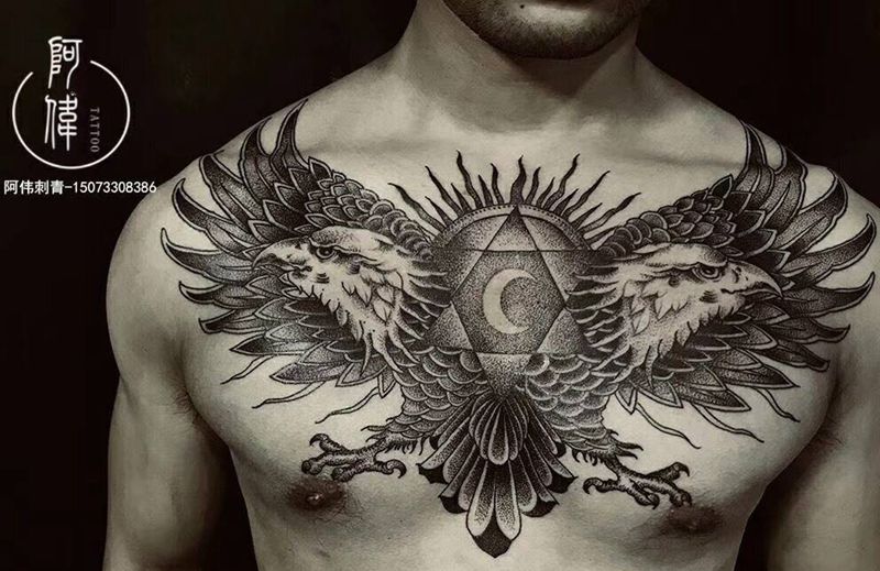 雄鹰展翅纹身图片