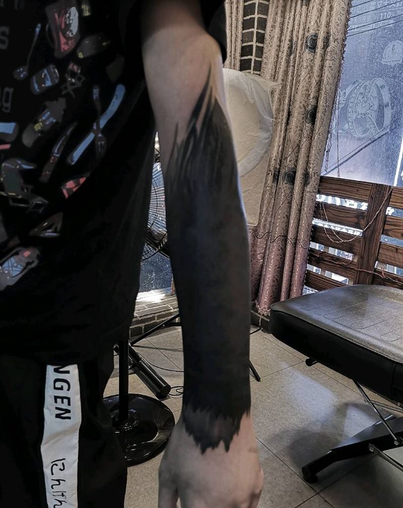 修改黑臂纹身图片_手臂图腾纹身图案