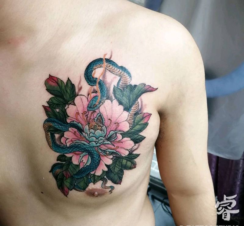 花与蛇纹身图片