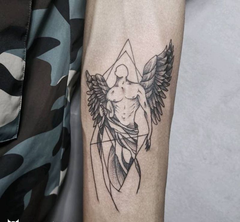 几何天使纹身图片_手臂几何点刺纹身图案