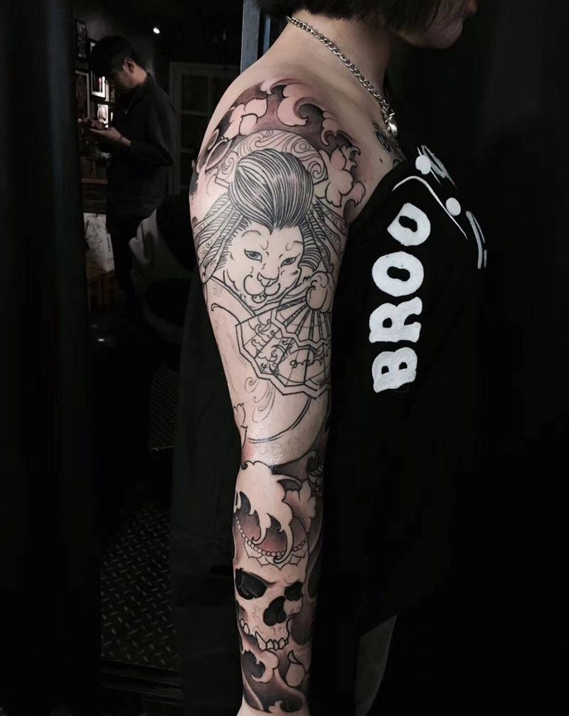 传统花臂，未完纹身图片