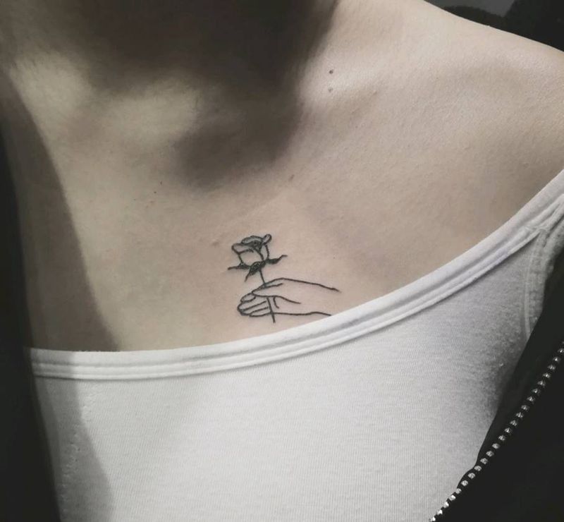 小清新玫瑰纹身图片