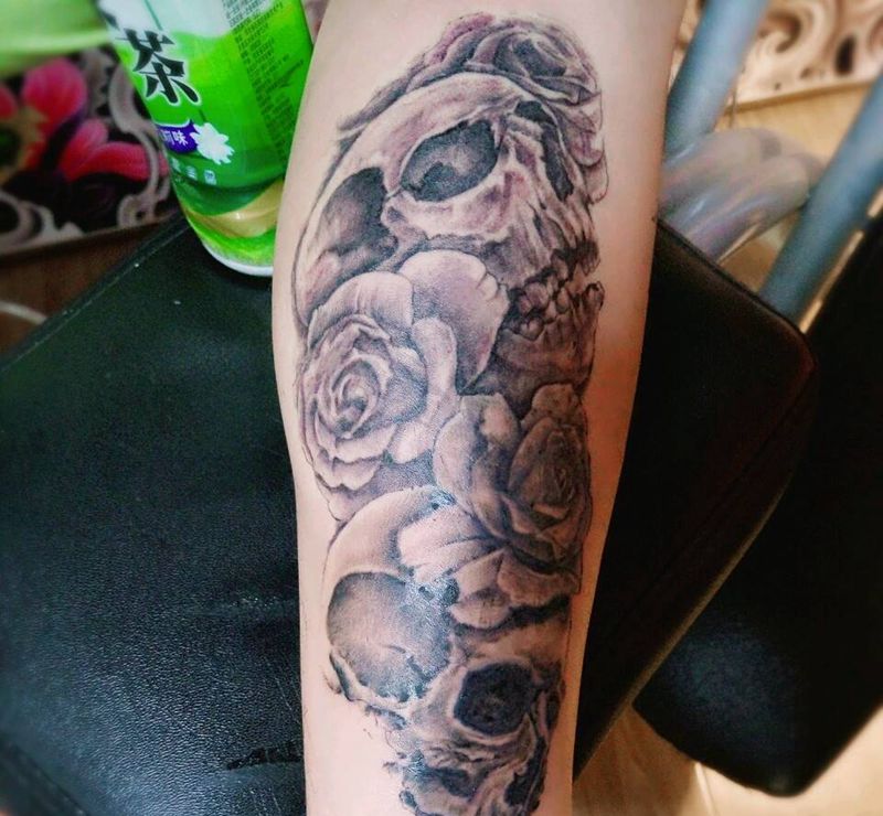 欧美风格骷髅纹身图片_手臂腿部欧美鬼神成品纹身图案