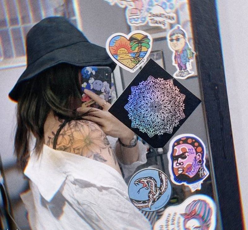 肩花纹身图片_肩部点刺纹身图案