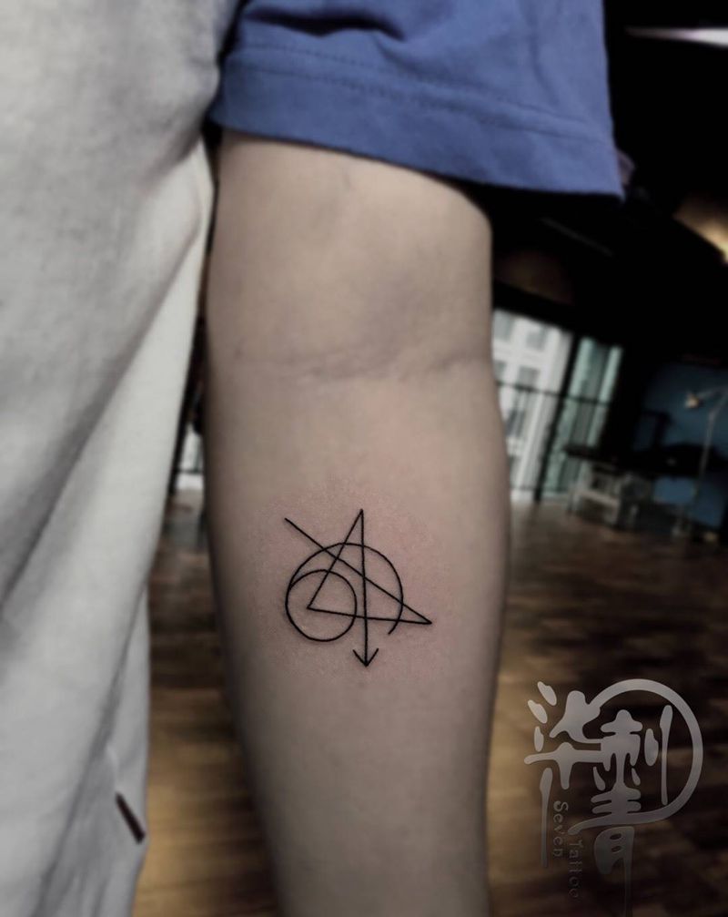 复联纹身图片_成品手部手臂清新几何纹身图案