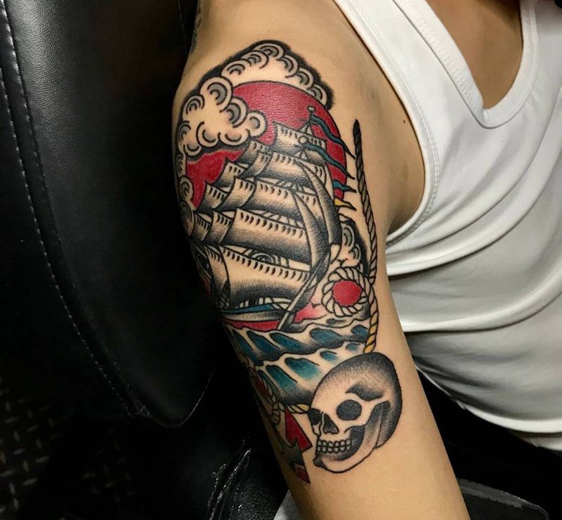 帆船纹身图片_手臂Old School纹身图案