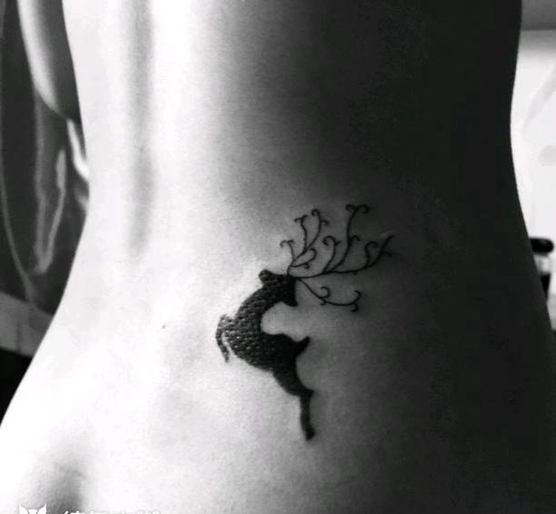 小清新鹿纹身图片