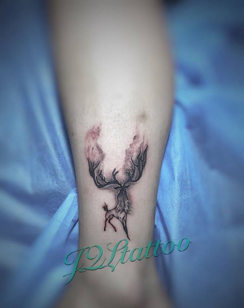 小图纹身图片_成品腿部清新动物纹身图案