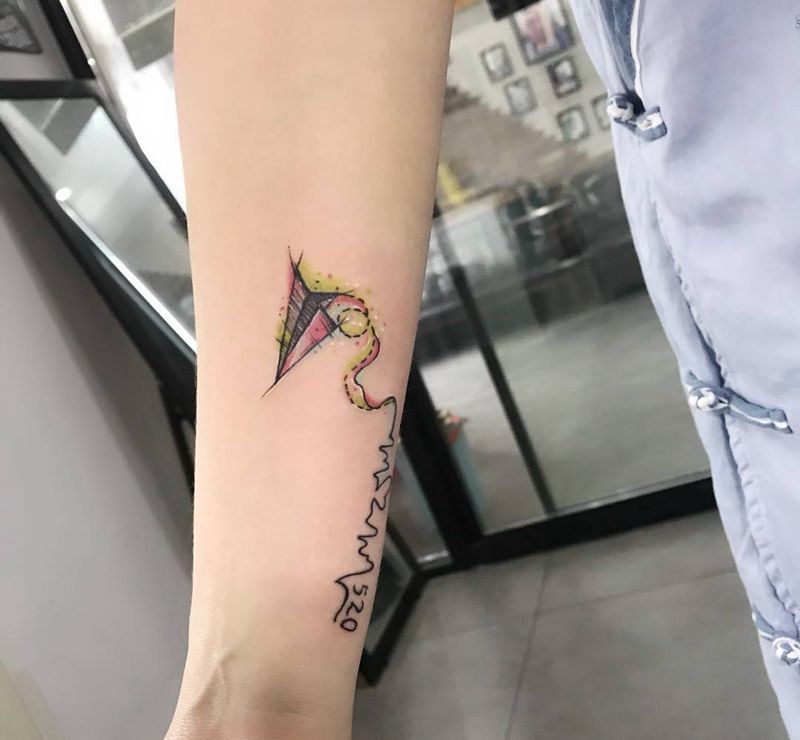 小飞机。。纹身图片