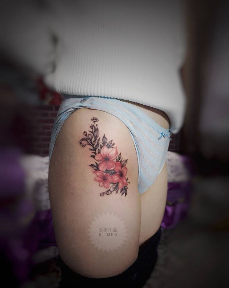 花纹身图片_成品腿部臀部清新植物静物可爱纹身图案