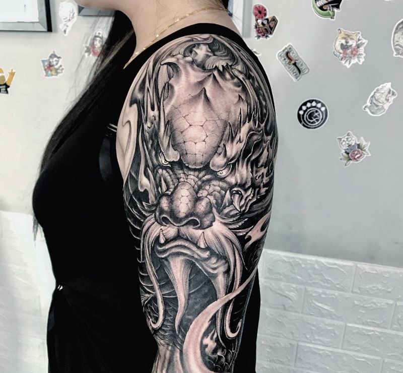 龙女纹身图片_手臂纹身图案