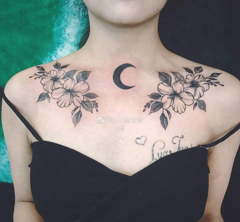 胸花纹身图片_胸部纹身图案