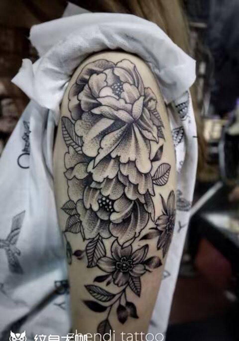 针痕花纹身图片