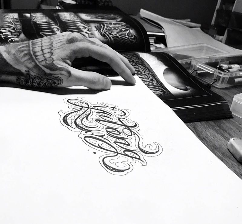 chicano纹身图片_花体字纹身图案