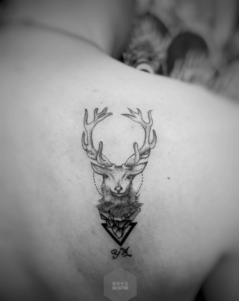 小图纹身图片_成品肩部清新动物可爱纹身图案