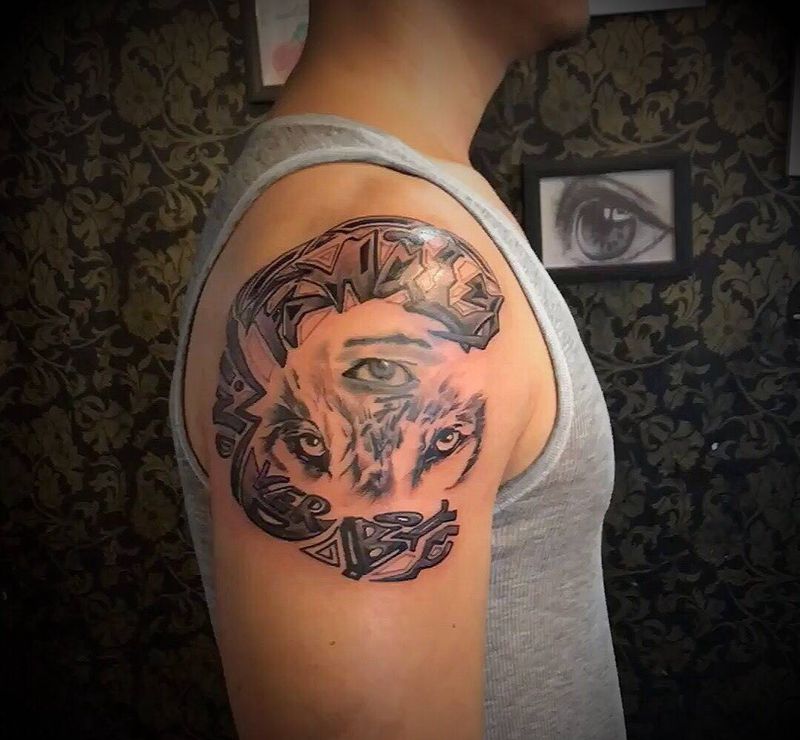 融合旧图纹身图片_成品手臂欧美原创纹身图案