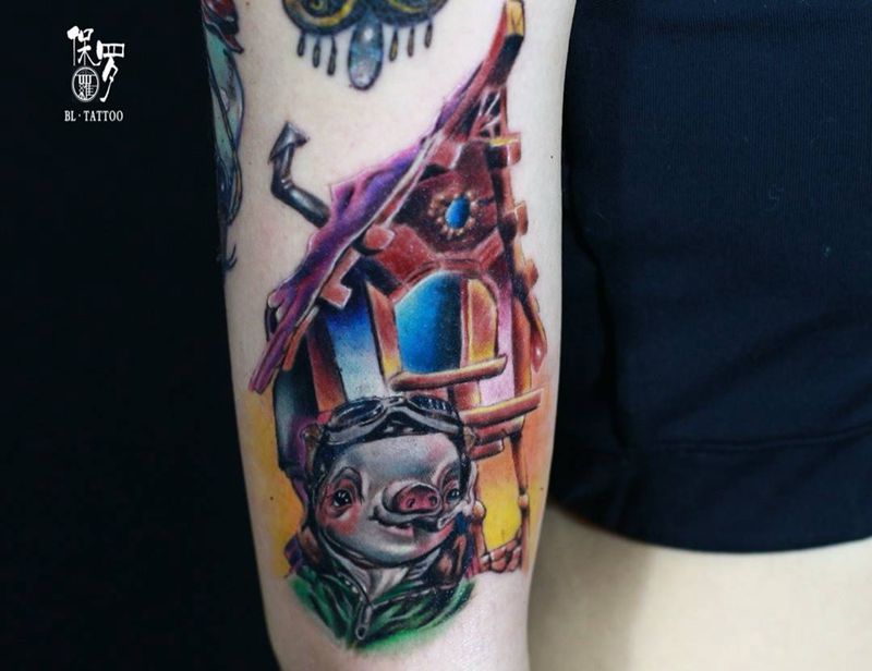 智慧猪纹身图片