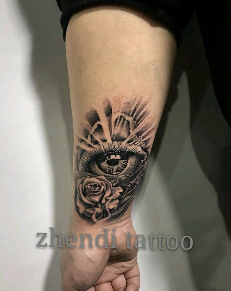 写实眼镜玫瑰纹身图片