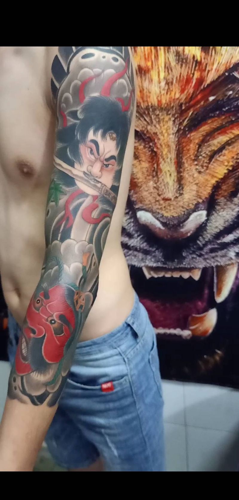 七分袖纹身图片_手臂纹身图案