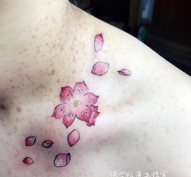 樱花覆盖纹身图片