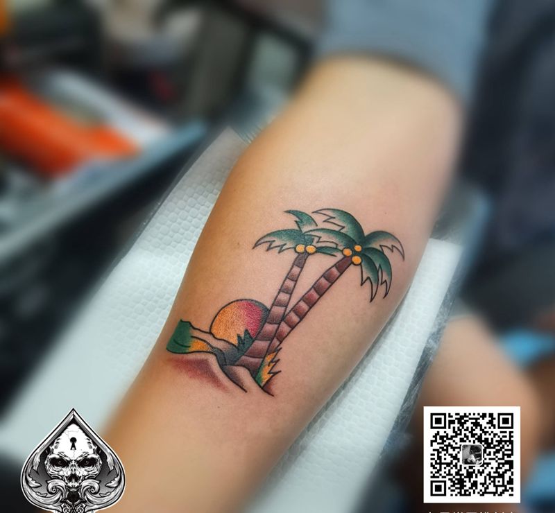 椰子树纹身图片_手臂手部Old School纹身图案